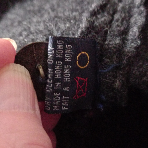 Vintage 100% Wool Cardigan - Picture 8 of 8